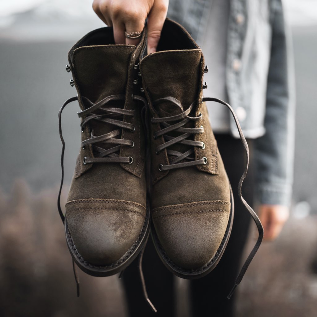 Captain | Dark Olive Suede