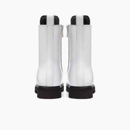 Combat | White