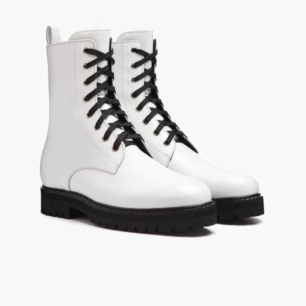 Combat | White