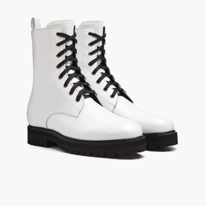 Combat | White